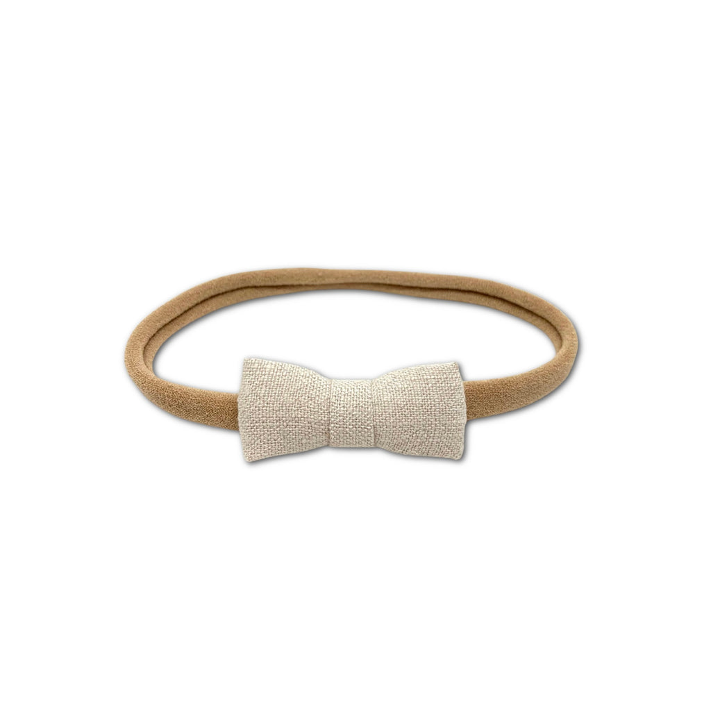 Itty Bitty Bow, Oyster