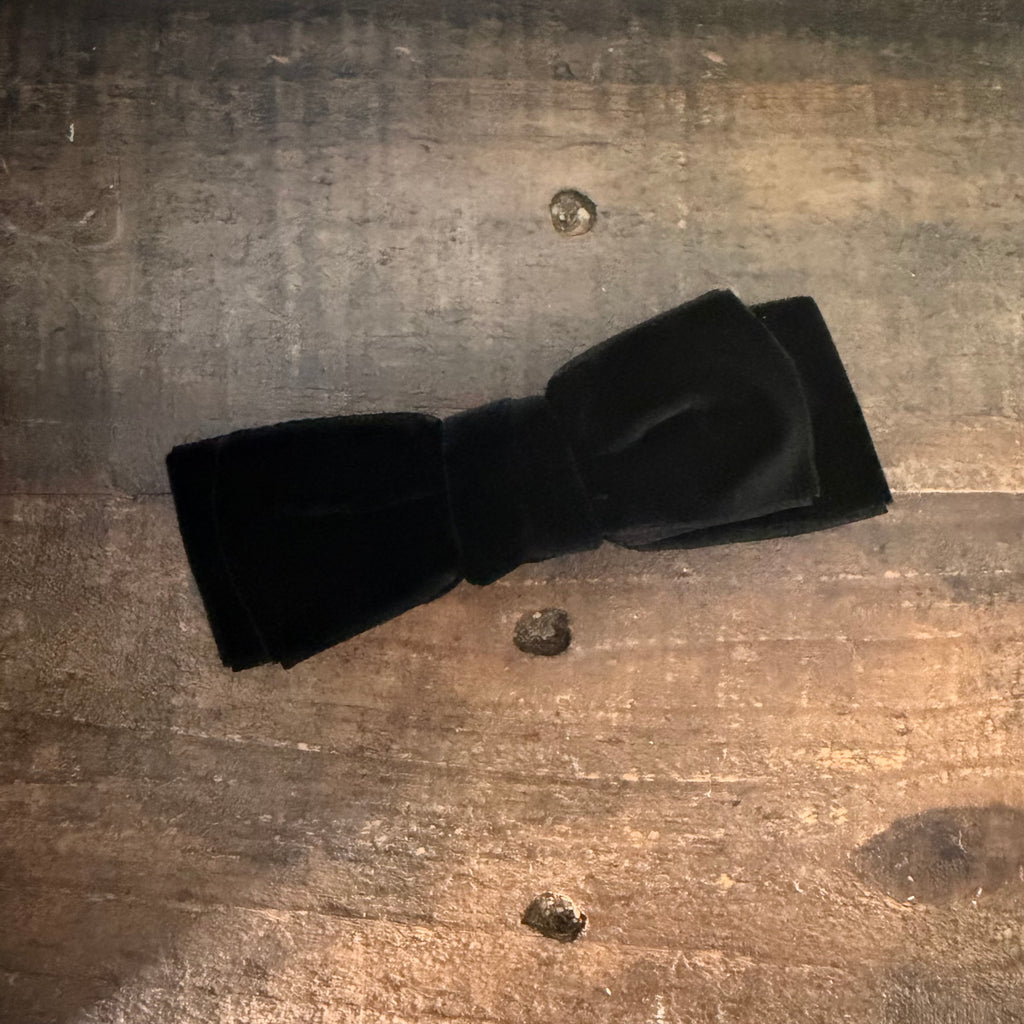 Double Velvet Bow, Black