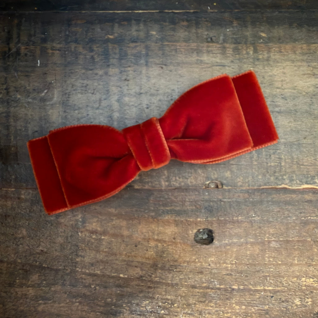 Double Velvet Bow, Rust