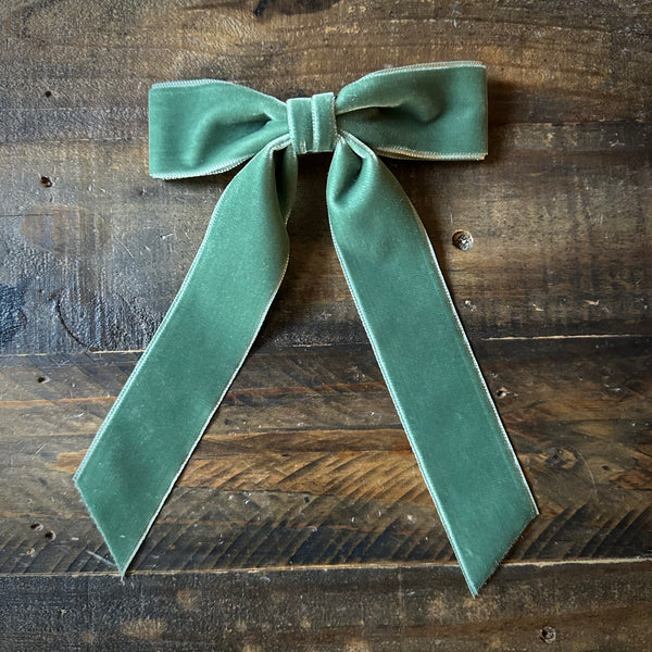 Mademoiselle Velvet Bow, Sage